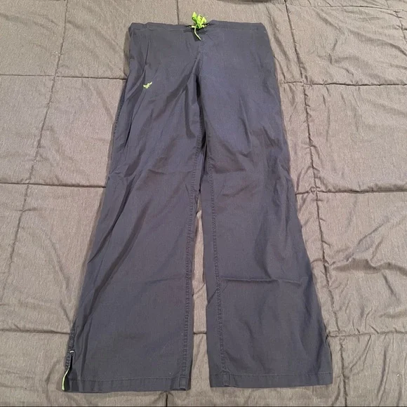 Four Pairs of Scrub Pants Sizes Small and Medium Nursing Medical Comfort Blue - Picture 6 of 16
